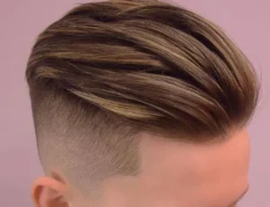 Fryzura quiff dla chłopca