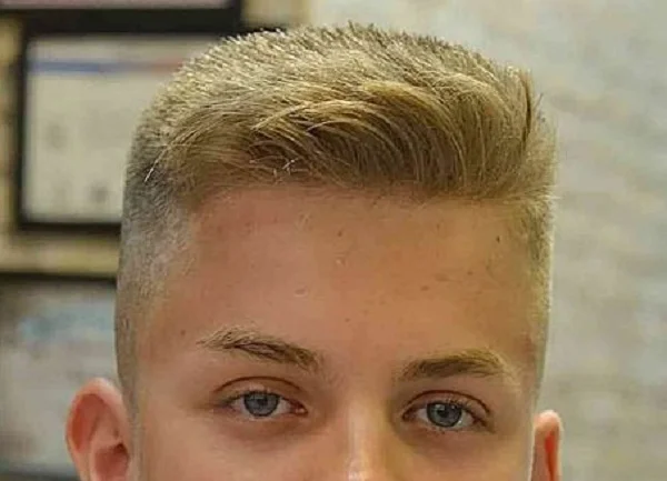 Zjawiskowy Pompadour