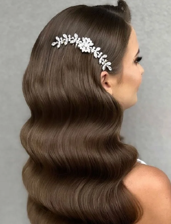 Fale a`la Hollywood look