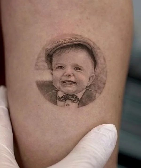 Realistyczne portrety dzieci, które wyglądają jak małe dzieła sztuki