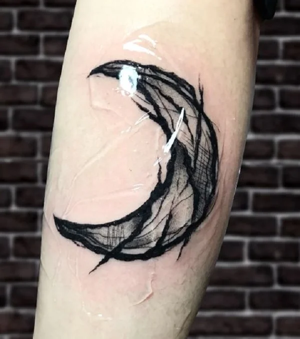 Tatuażu Księżyc Blackwork