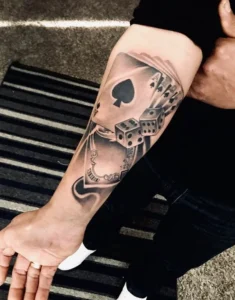 Tattoo 4 Aces Realizm