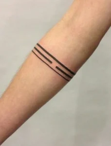 Tatuaż paski Styl Geometryczny
